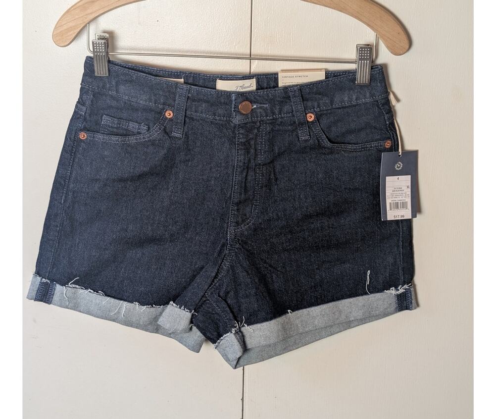 Universal Thread Vintage Stretch Denim Shorts Size 4